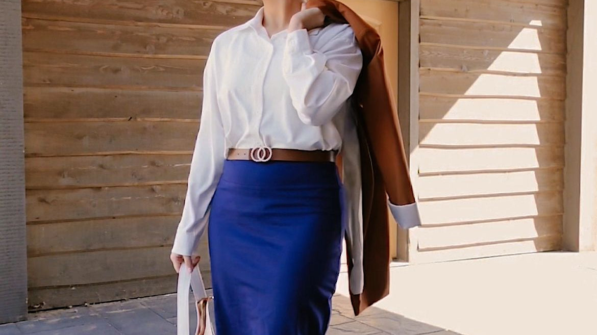 Decoding Lawyer Attire: Navigating Wardrobe Choices for the Legal Profession.