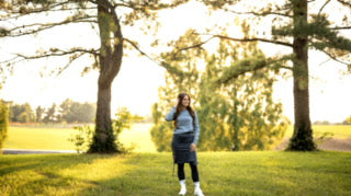 Bringing Back the 80s: Why Logo Socks Over Leggings Are the New Retro Trend