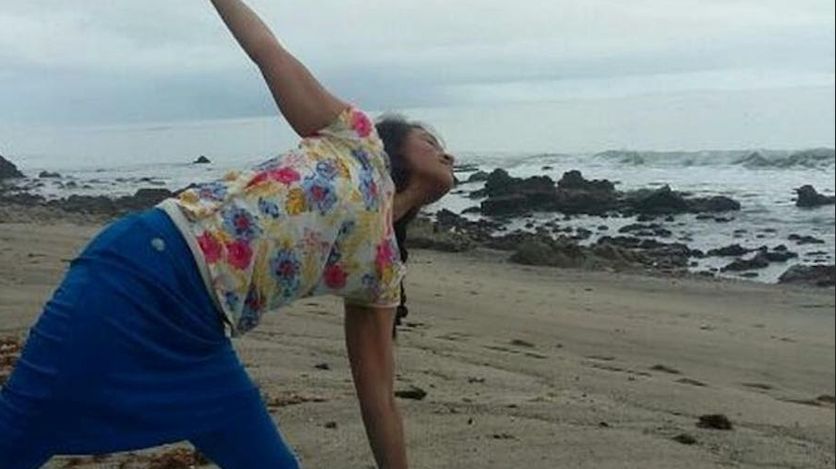 Namaste in Style: Exploring Modest Yoga Wear by Snoga Athletics