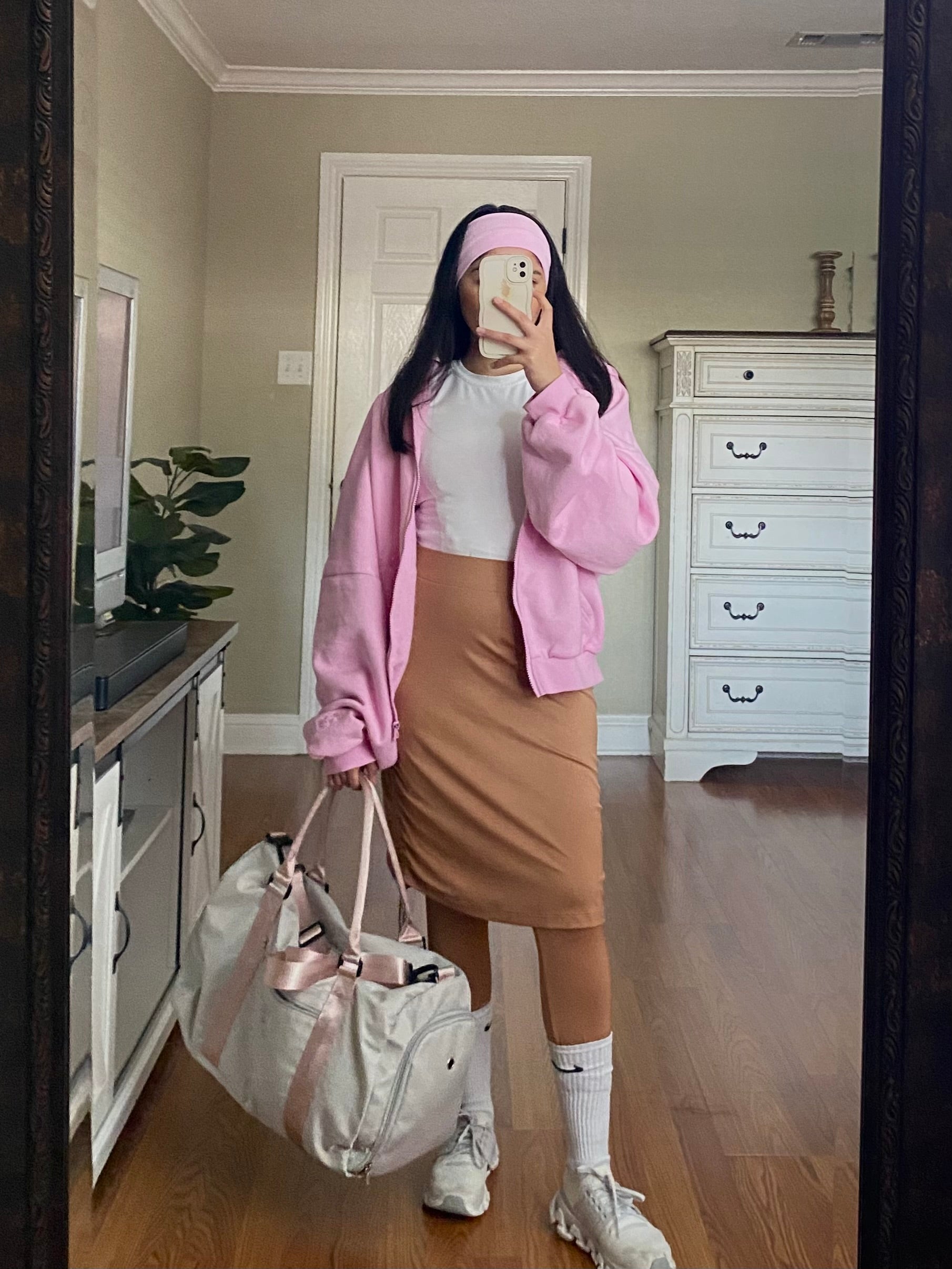 Vacation Must-Haves: Snoga’s Ultimate Travel Skirts and More