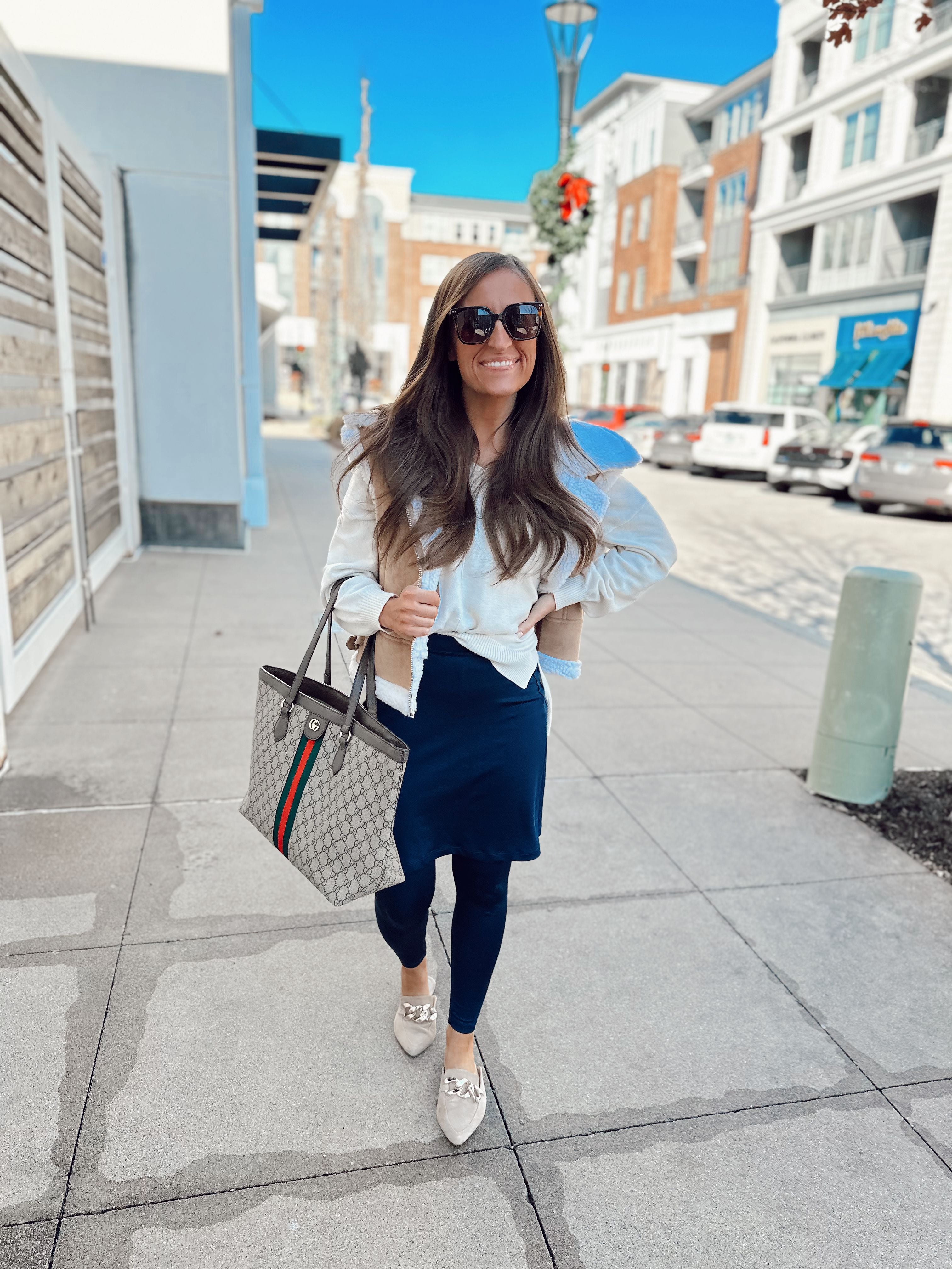 Embrace the Blossom: Snoga Athletics Unveils the Must-Have Modest Gym Skirts for Spring