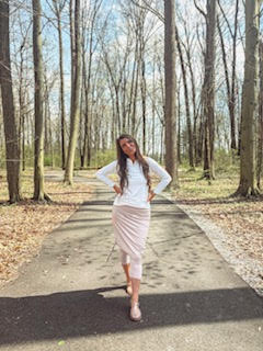 Embracing Modesty: 7 Compelling Reasons to Dress Modestly