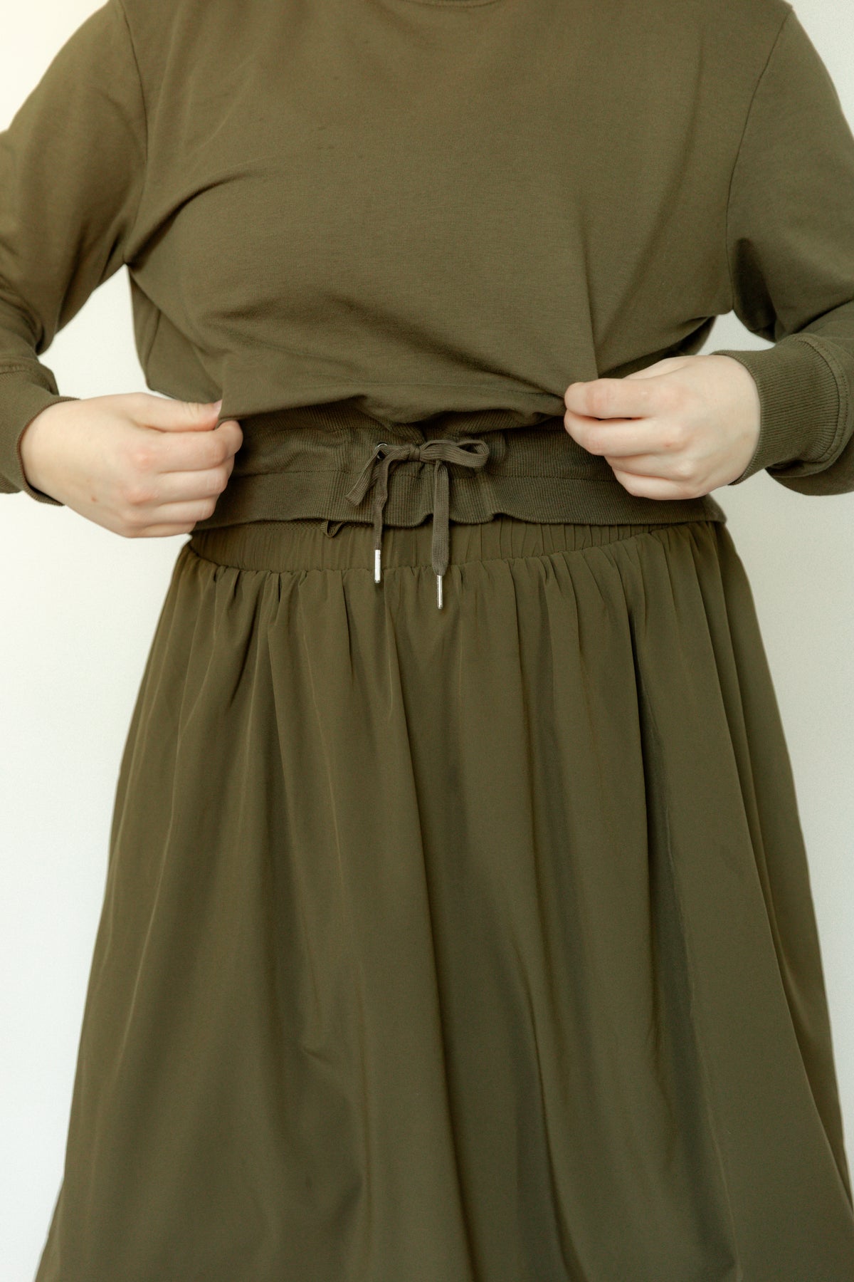 Snoga Athletics olive green modest activewear set with drawstring waistband