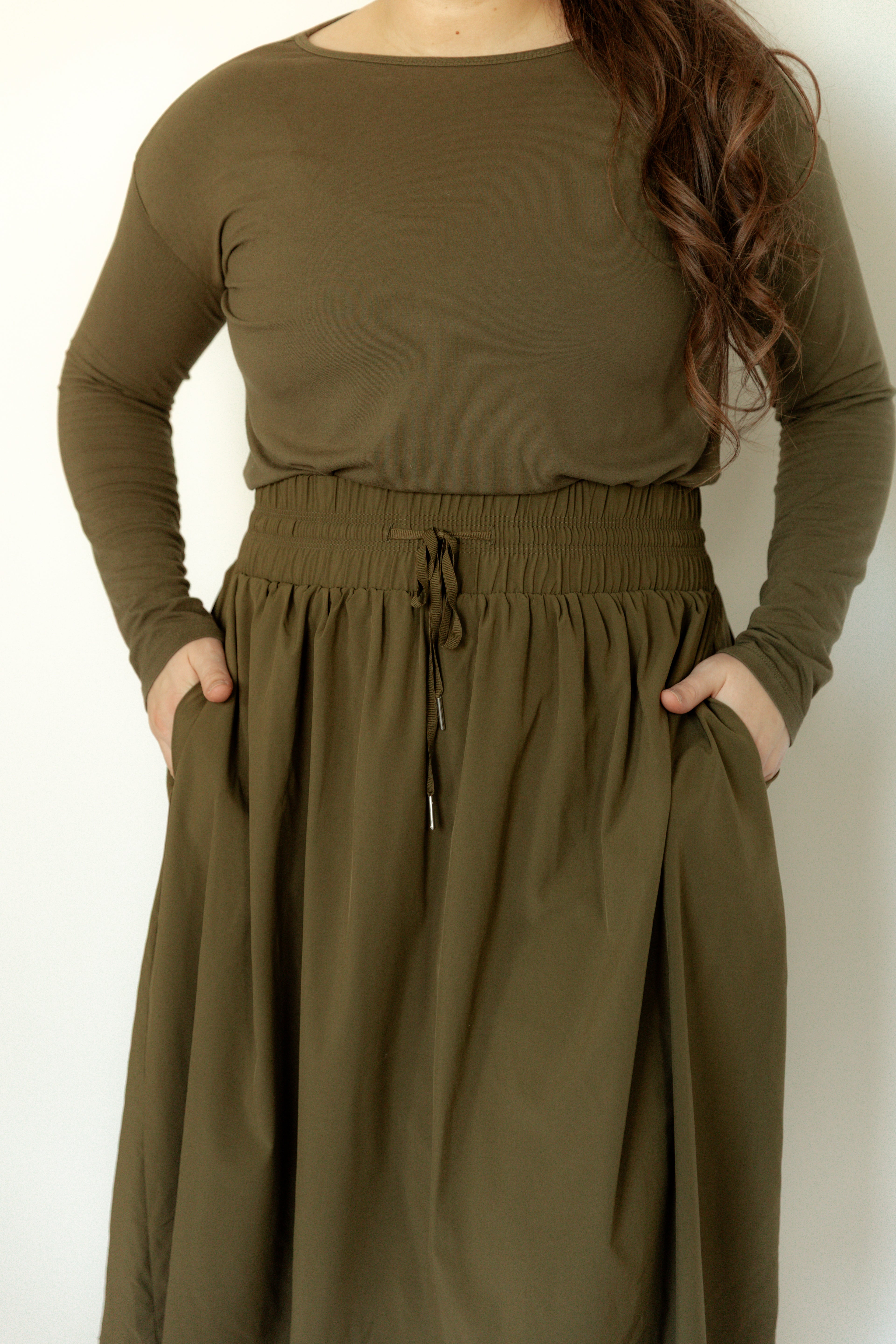 Drawstring Tech High Rise Skirt-Olive - Snoga Athletics