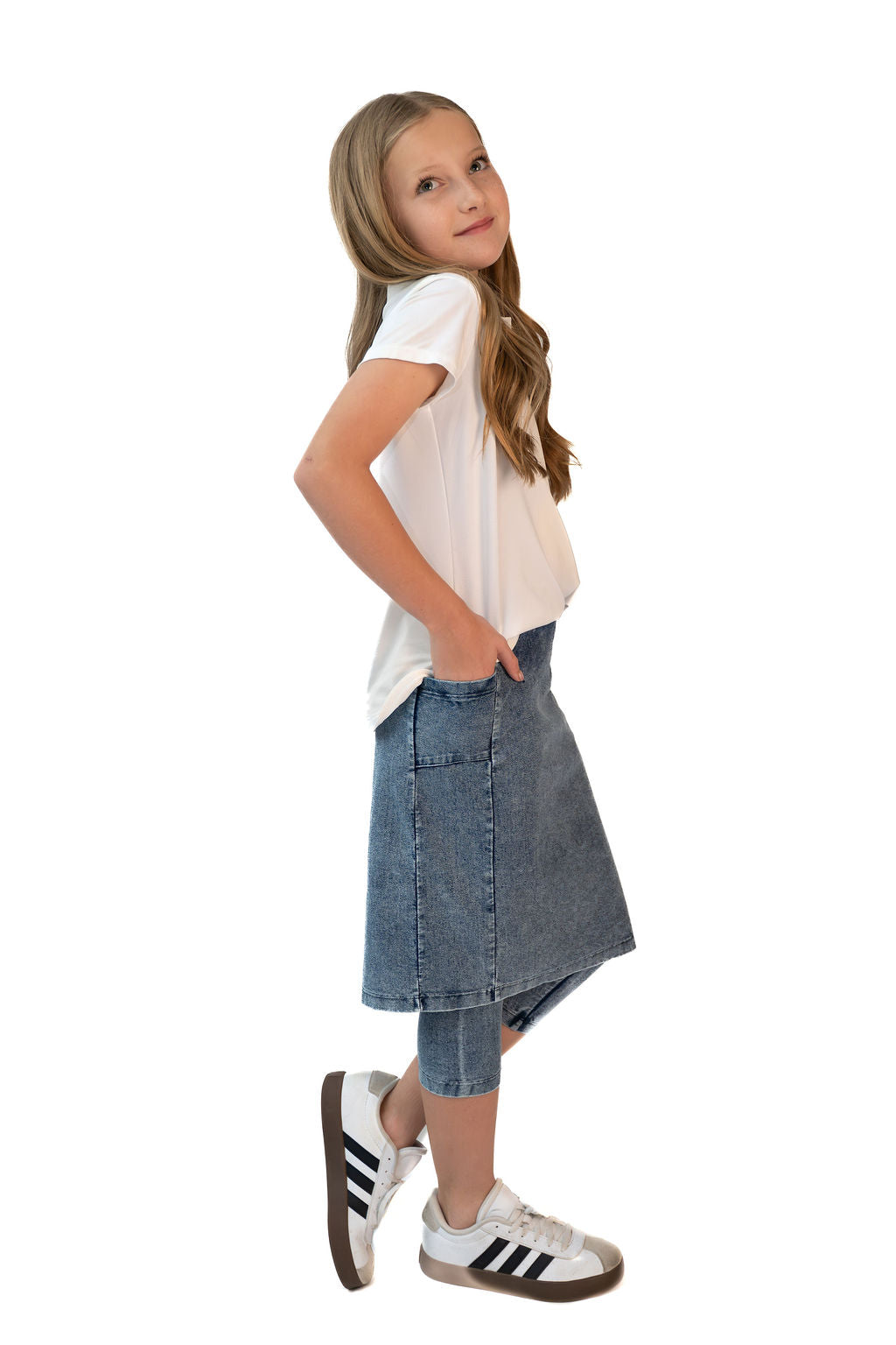 Girls Fit Snoga denim kids snoga from Snoga Athletics, showing the comfortable, stretchy denim fabric and fit designed for active girls.