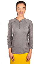 Woman wearing Snoga Athletics heather grey long sleeve active top with zipper front