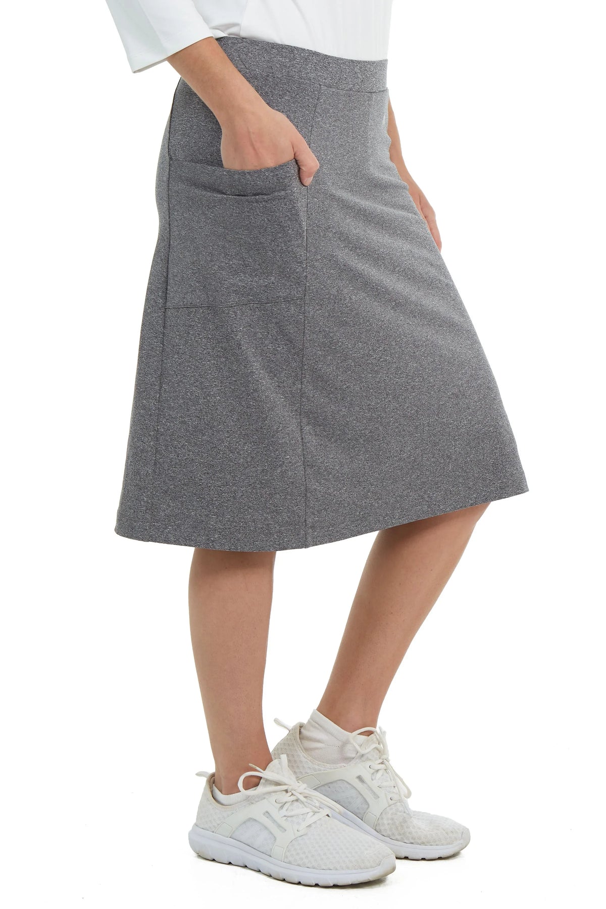 Snoga Athletics heather grey modest fit skort with side pocket, activewear style