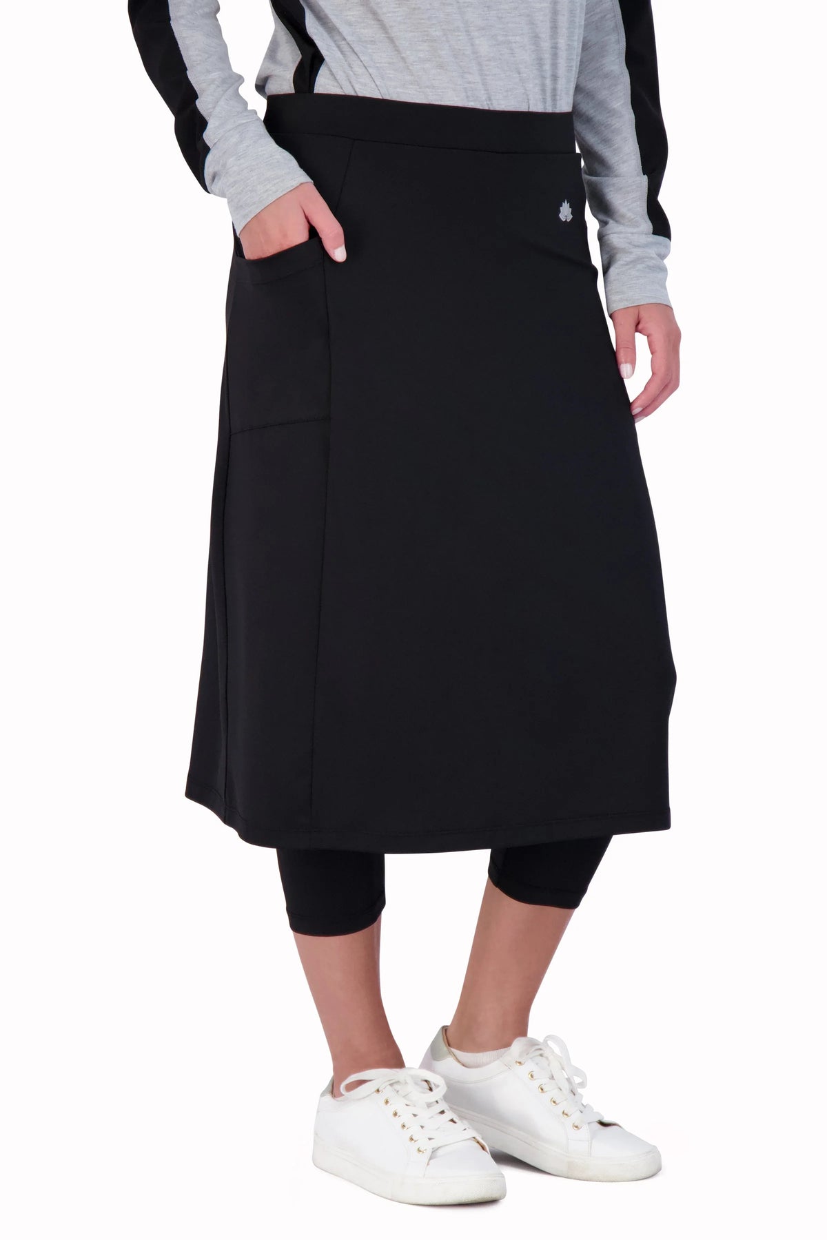 Snoga Athletics below-the-knee black active skirt with attached leggings, side pocket