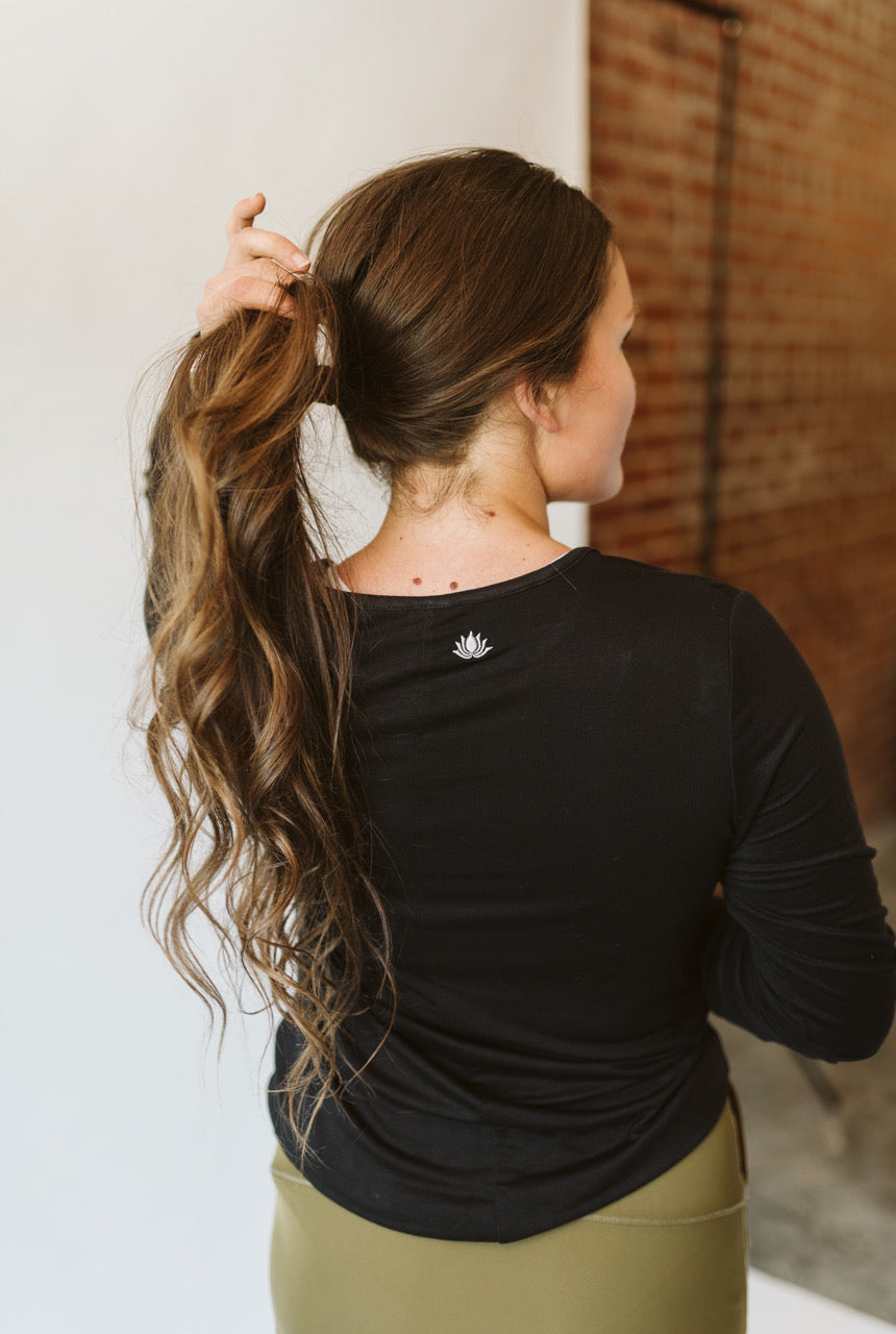 Snoga Athletics Tops Twisted EveryDay Tee-Black